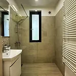 Apartment Prime - Powered By Neo - Private Parking