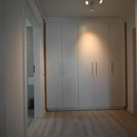 Prime Apartment *