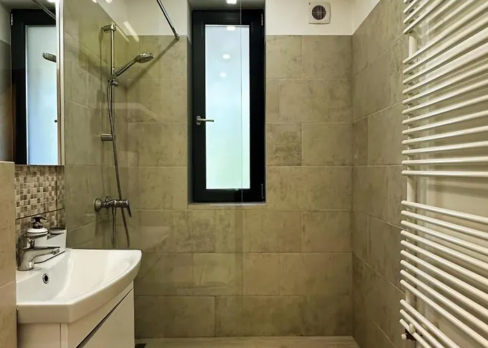 Appartamento Prime - Powered By Neo - Private Parking