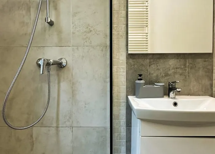 Apartment Prime - Powered By Neo - Private Parking