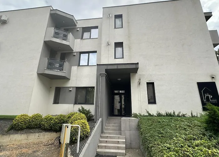 Prime - Powered By Neo - Private Parking Apartment *